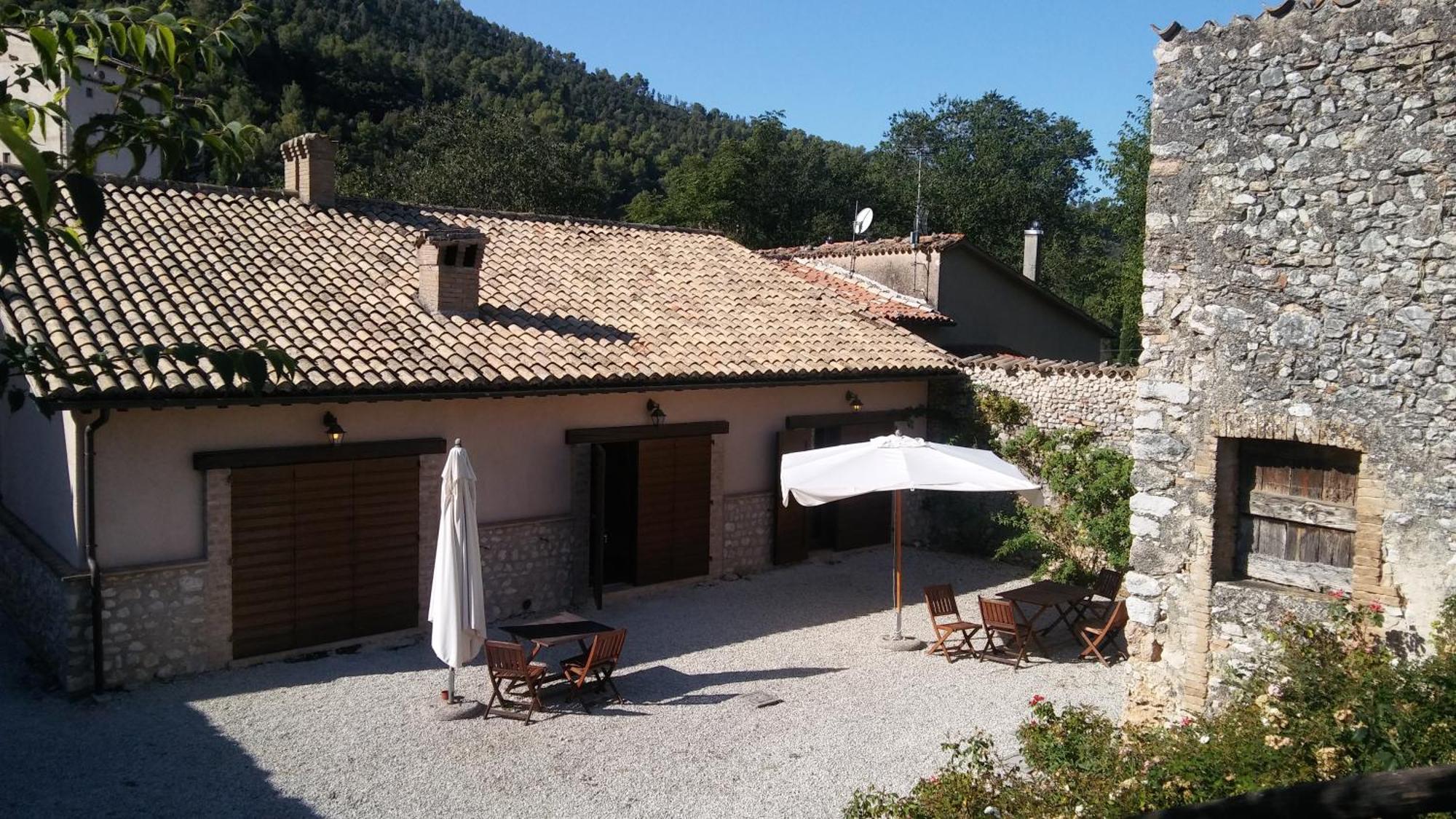 Agriturismo Il Casalino Spoleto Exteriör bild