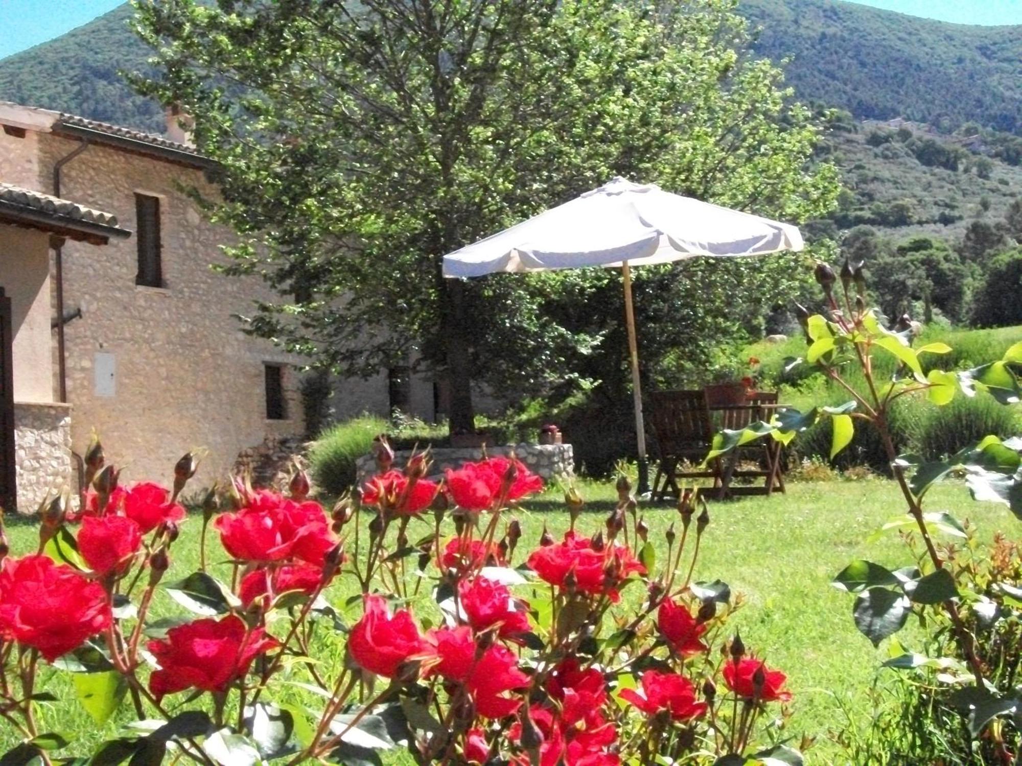 Agriturismo Il Casalino Spoleto Exteriör bild